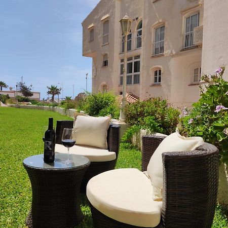 1 Bedroom Beachfront Apartment At Torecilla Beach 네르하 외부 사진